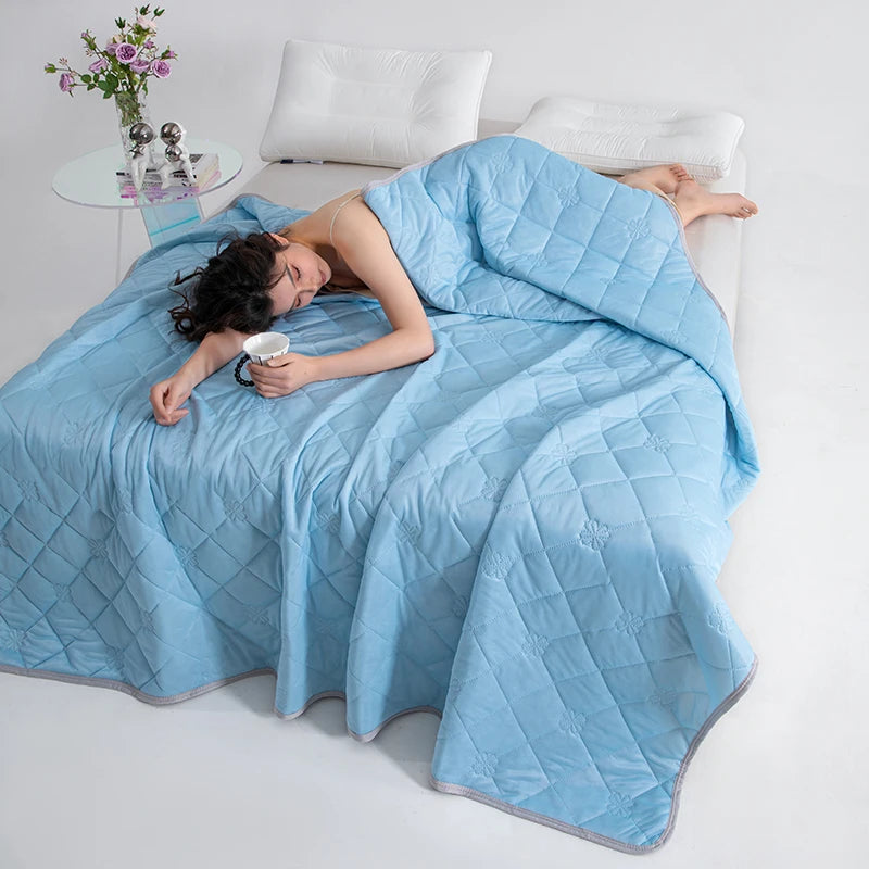 Coolnest™ – Couette Ultra Douce et Rafraîchissante pour Nuits d’Été