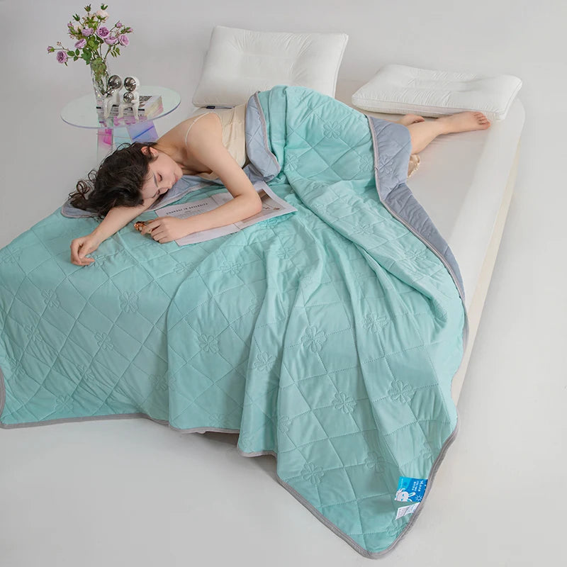 Coolnest™ – Couette Ultra Douce et Rafraîchissante pour Nuits d’Été